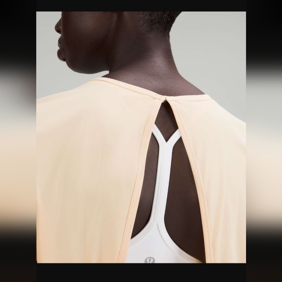 Lululemon Lightweight High-Neck Romper Prosecco - Picture 4 of 6